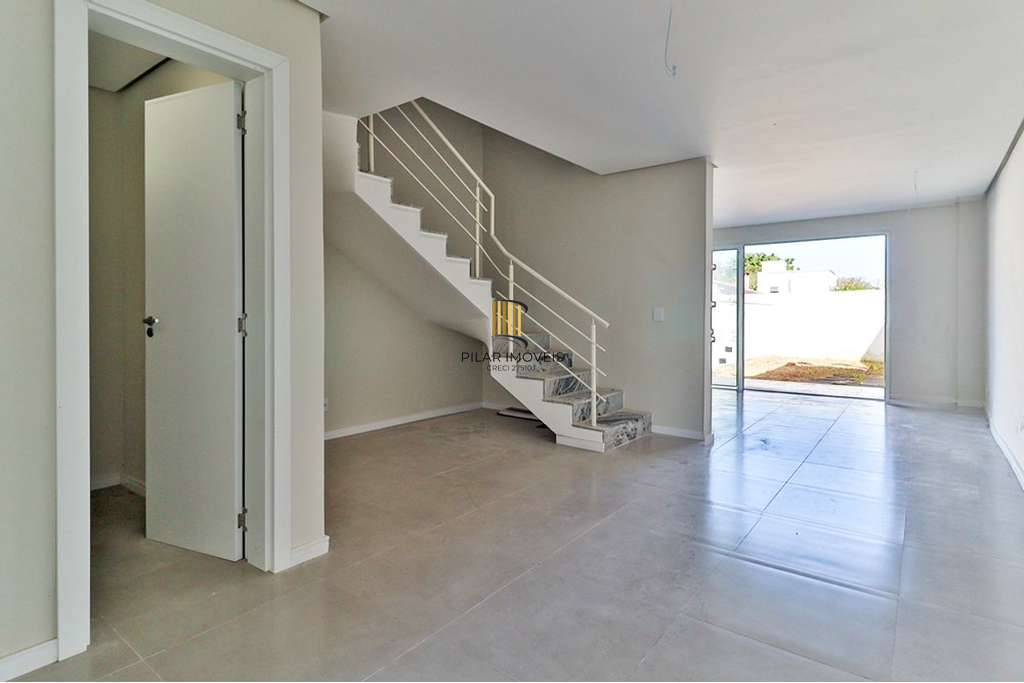 Casa 3 dormitórios no bairro Ipanema