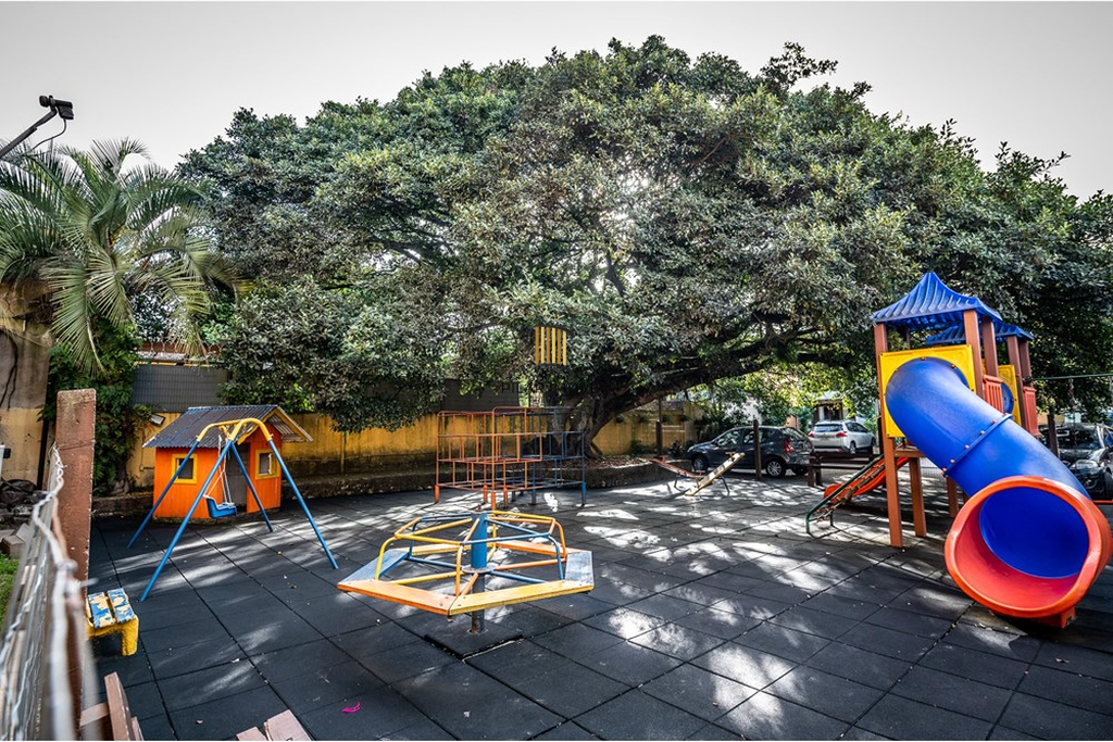 Casa de Condomínio 2 dormitórios no bairro Hípica