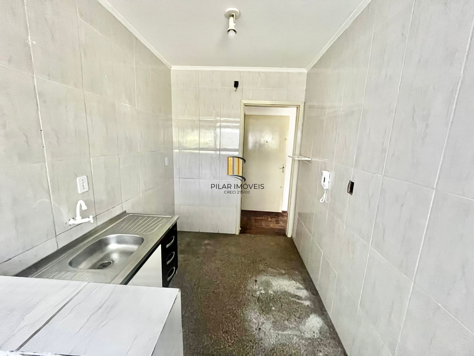 Apto 01 dorm, térreo, na Domingos Seguézio, 42,59 m², próximo ao Iguatemi