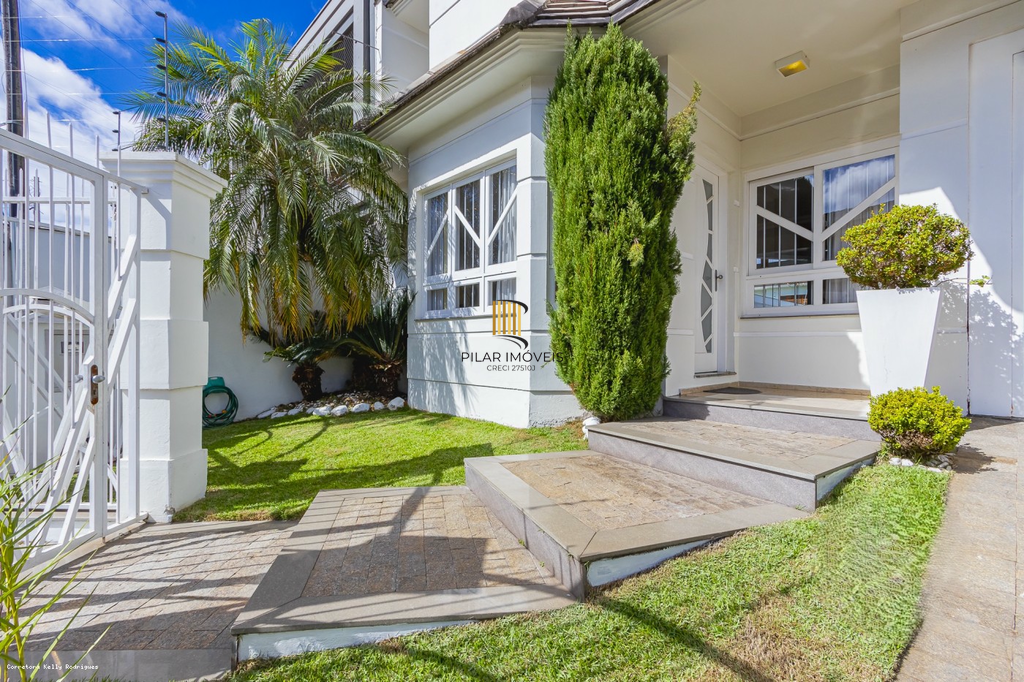 Casa 4 dormitórios no bairro Moinhos de Vento