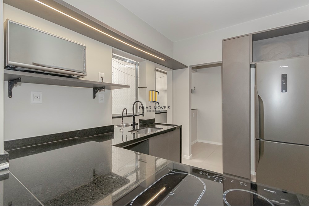 Apartamento 2 dormitórios no bairro Bom Fim