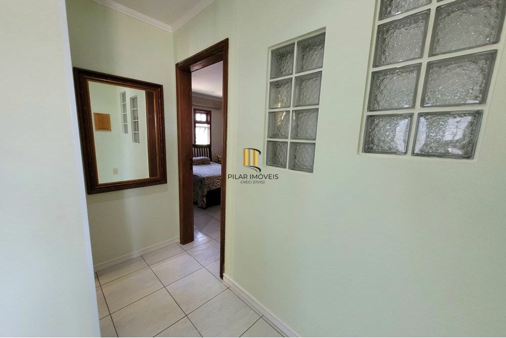 Casa 3 dormitórios no bairro Santa Isabel