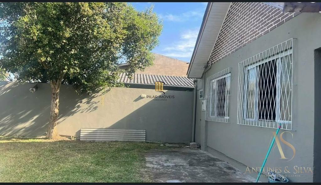 Casa 3 dormitórios no bairro COHAB