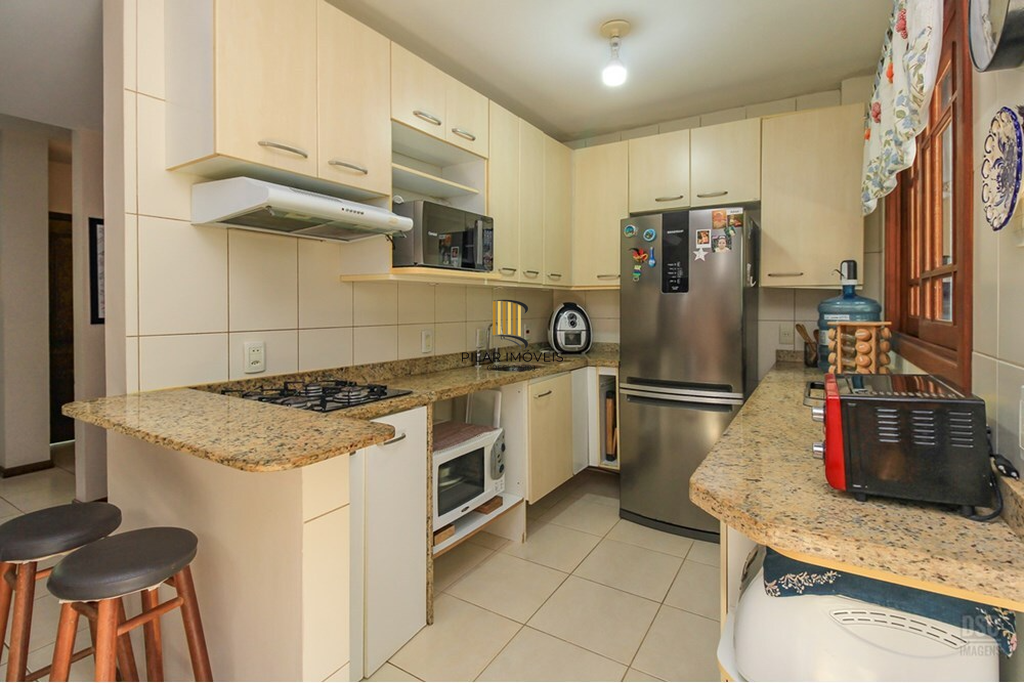 Casa 3 dormitórios no bairro Ipanema
