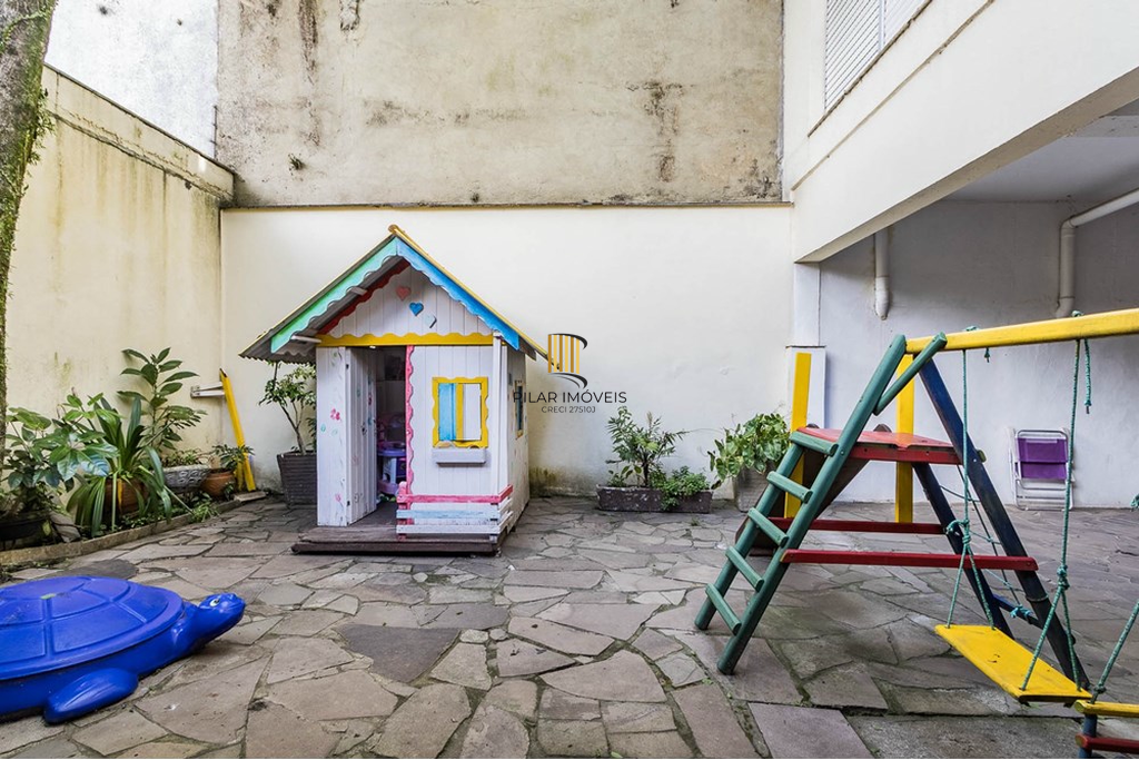 Apartamento 3 dormitórios no bairro Menino Deus