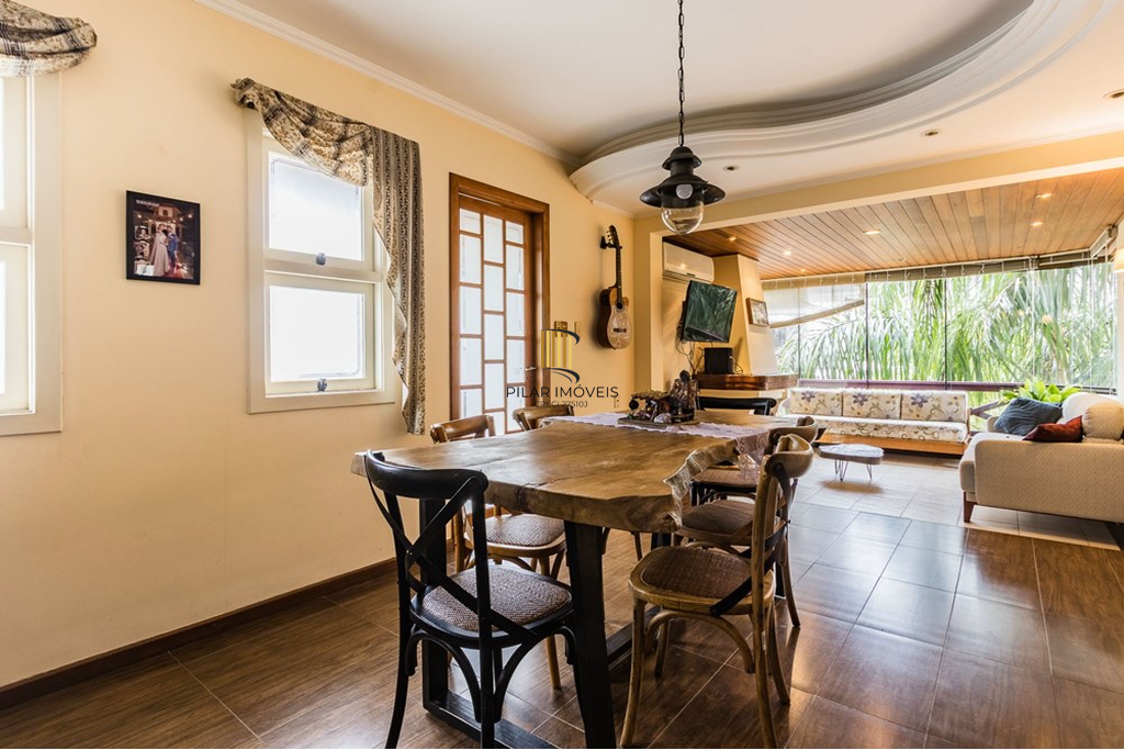 Apartamento 2 dormitórios no bairro Petrópolis