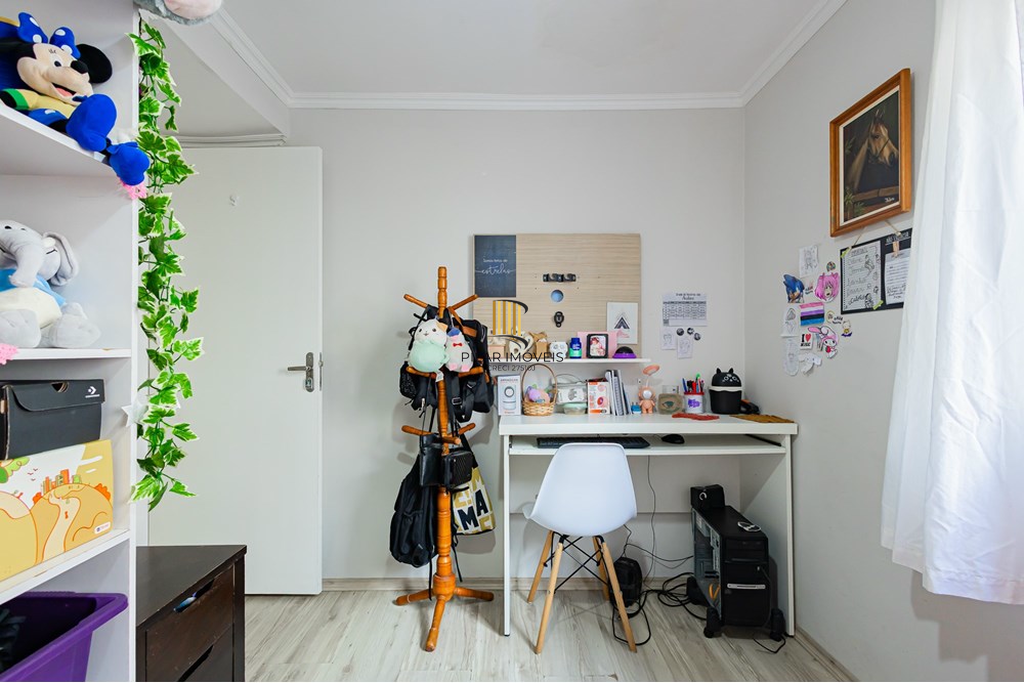 Apartamento 2 dormitórios no bairro Lomba do Pinheiro