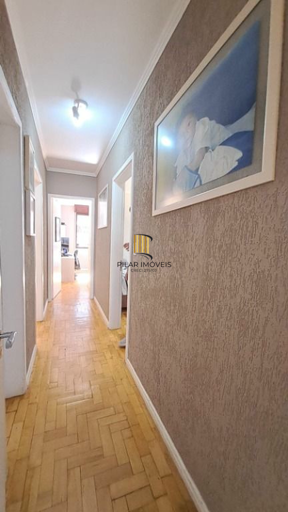 Casa 3 dormitórios no bairro Nonoai