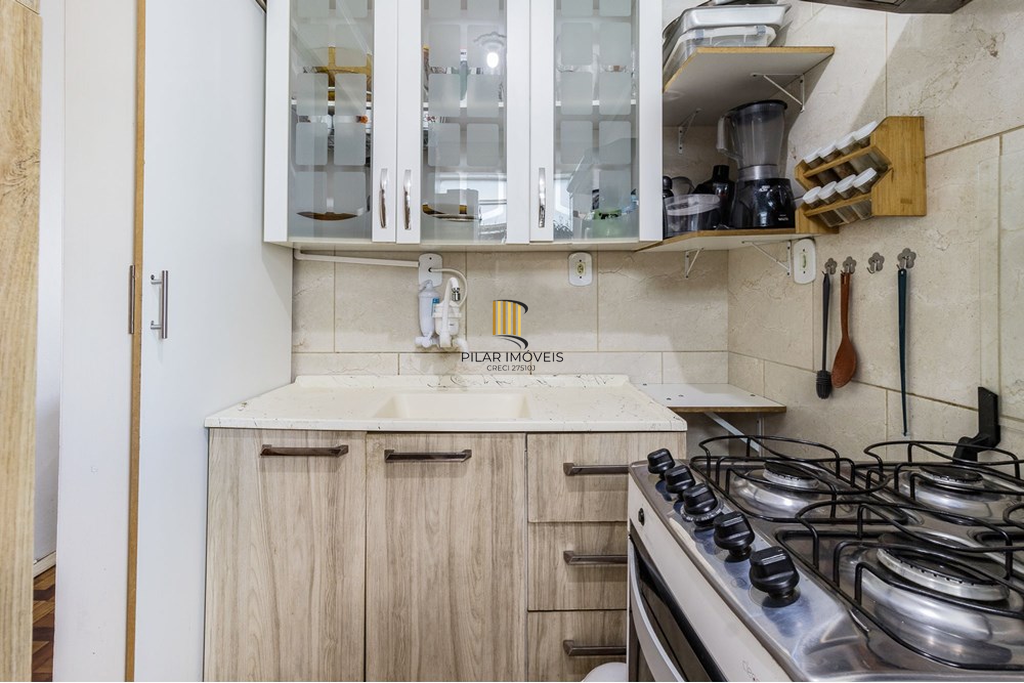 Apartamento 2 dormitórios no bairro São Sebastião