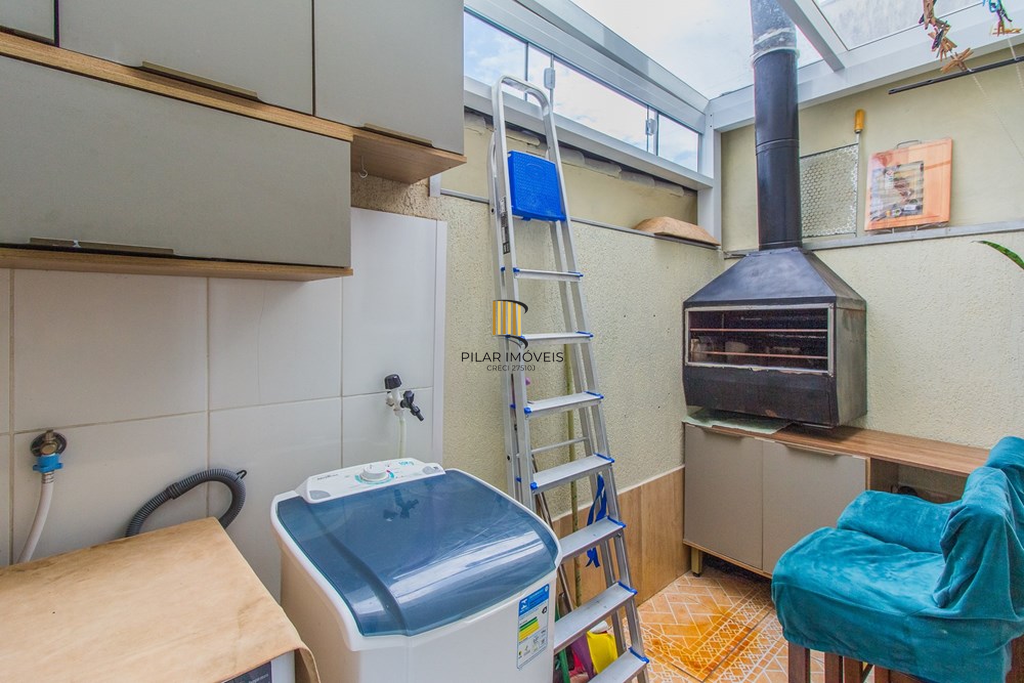 Casa de Condomínio 2 dormitórios no bairro Niterói