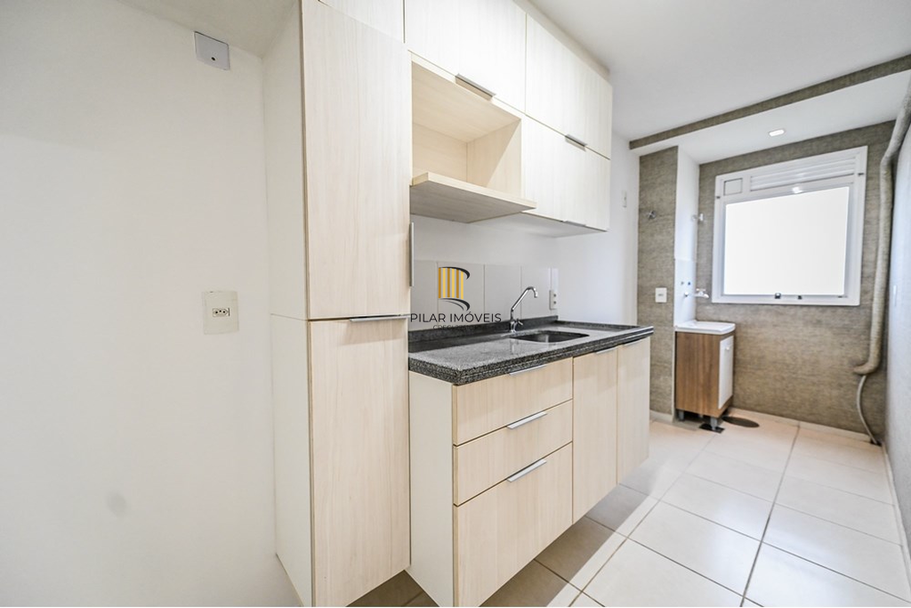Apartamento 2 dormitórios no bairro Camaquã