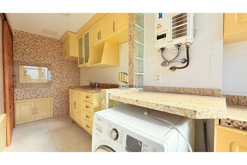Apartamento 2 dormitórios no bairro Menino Deus