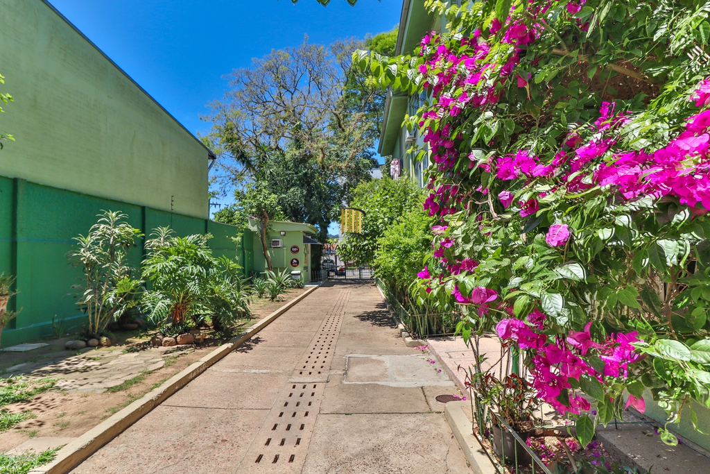 Apartamento 2 dormitórios no bairro Camaquã