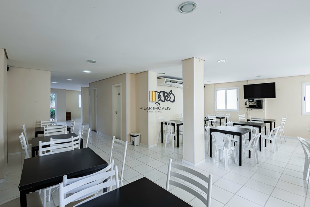 Apartamento 2 dormitórios no bairro São Sebastião