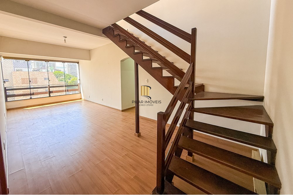 Cobertura 3 dormitórios no bairro Centro