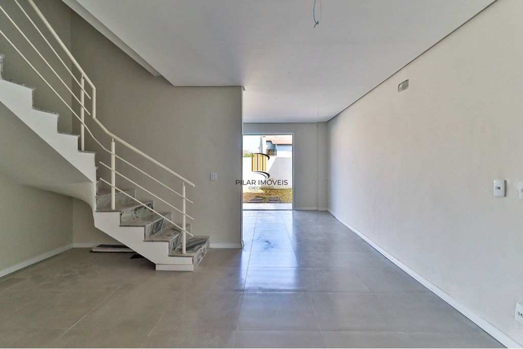 Casa 3 dormitórios no bairro Ipanema