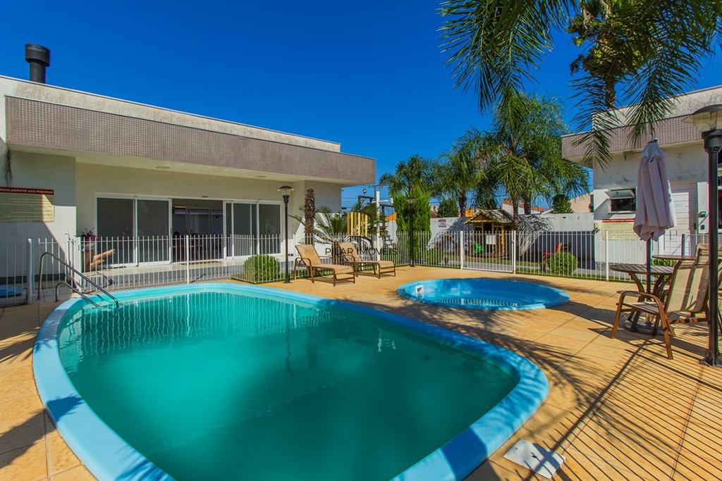 Casa de Condomínio 3 dormitórios no bairro Olaria