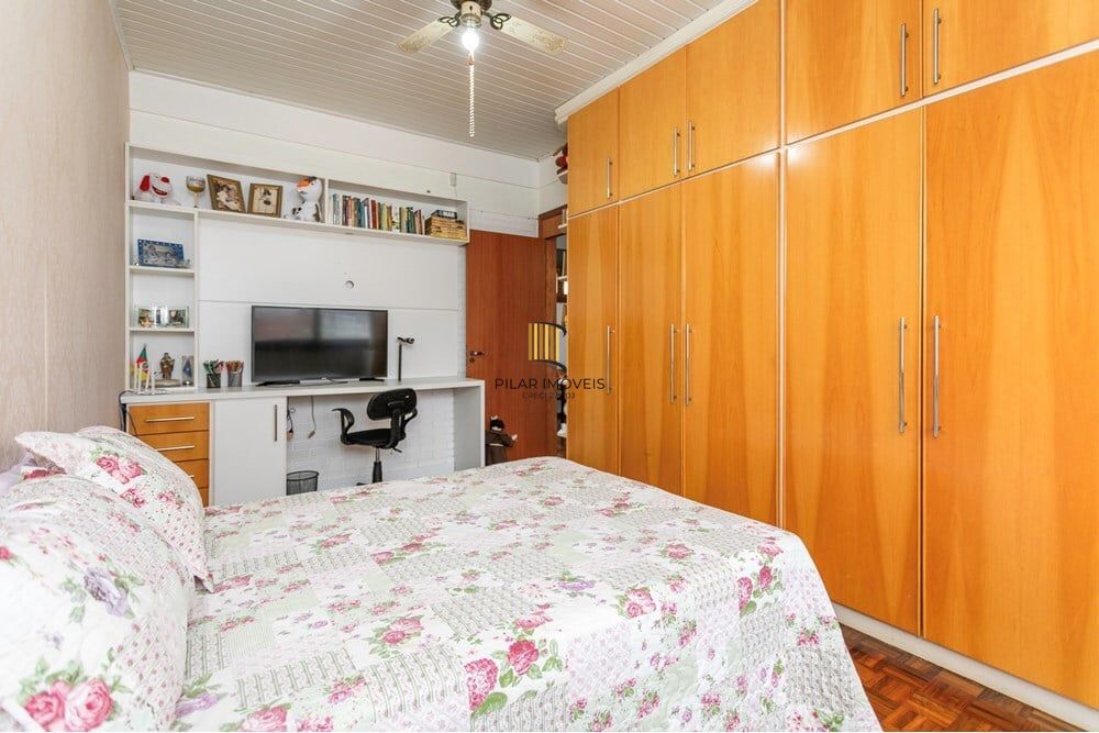Casa 3 dormitórios no bairro São Sebastião