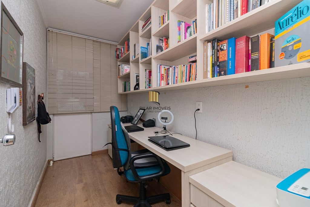 Apartamento 4 dormitórios no bairro Vila Ipiranga