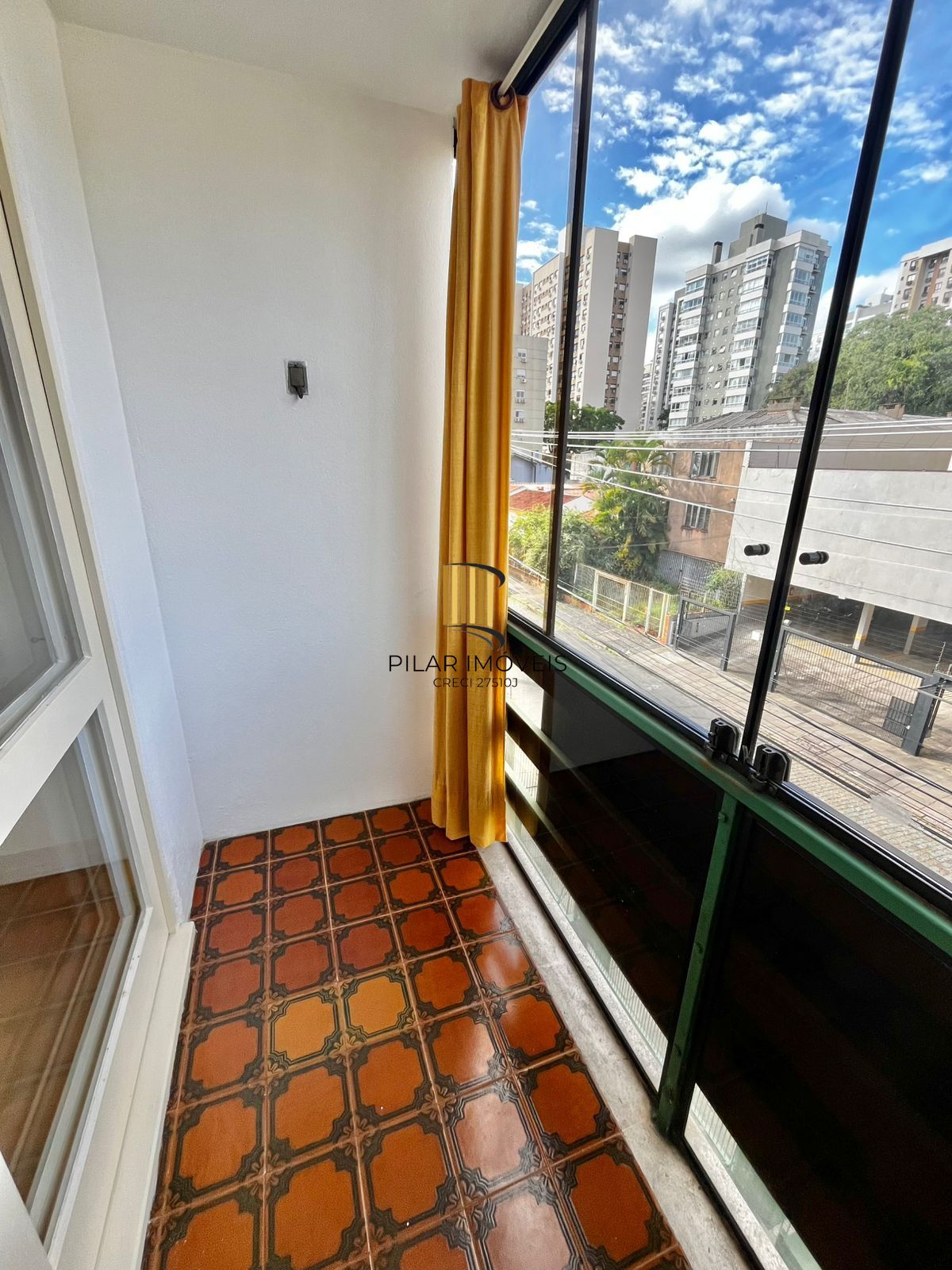 Excelente 02 dorm, com vaga, na Luiz Cosme, 68 m² de área privativa, sol manhã