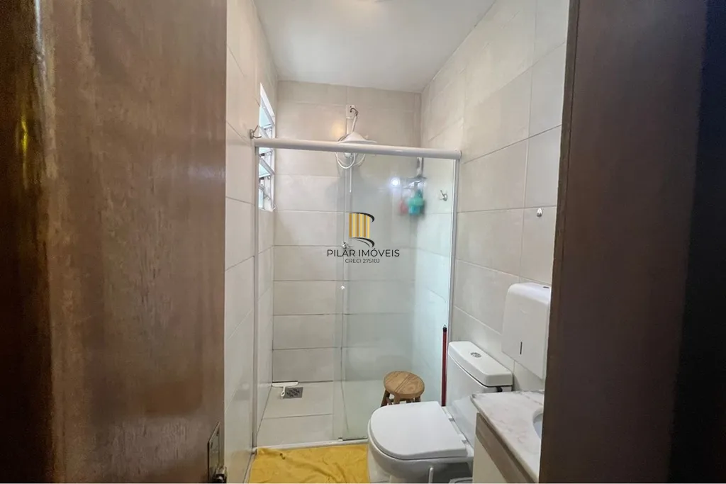 Casa 5 dormitórios no bairro Partenon