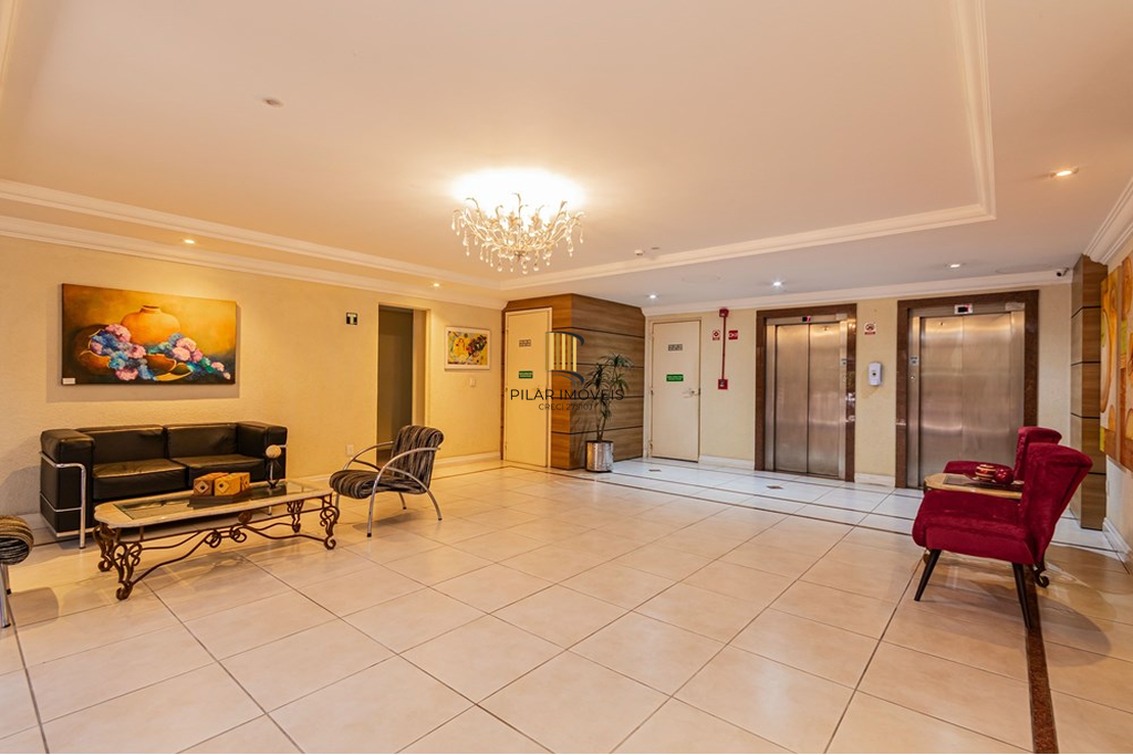 Apartamento 3 dormitórios no bairro Menino Deus