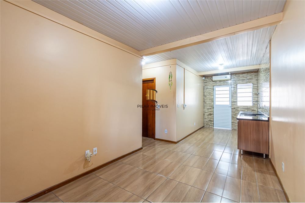 Casa 2 dormitórios no bairro São José