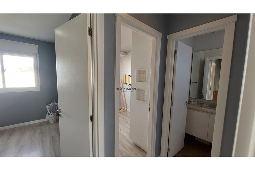 Casa 3 dormitórios no bairro Lomba do Pinheiro