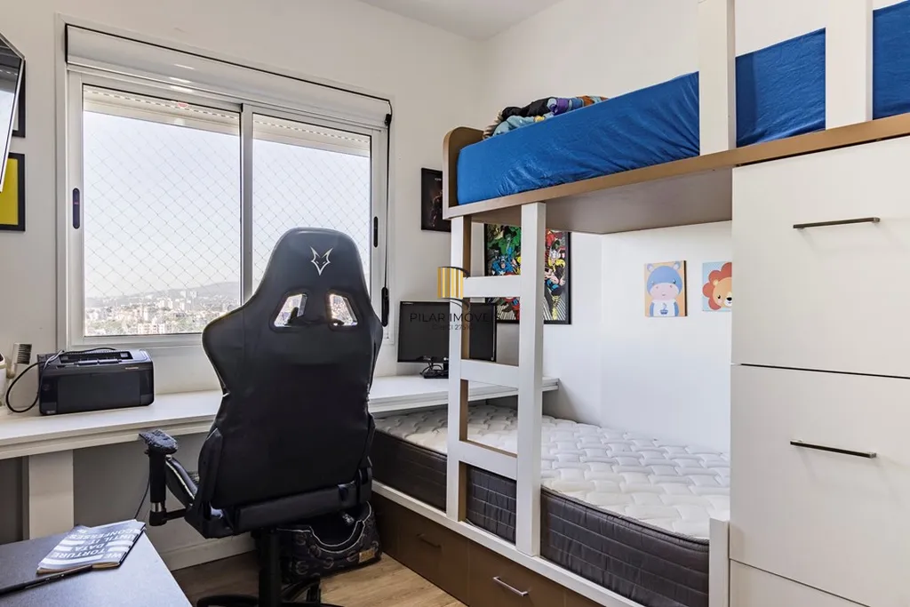 Apartamento 3 dormitórios no bairro Vila Ipiranga