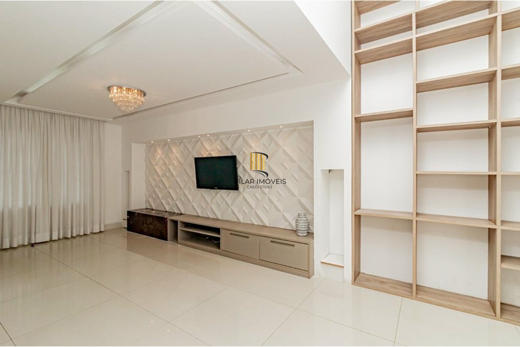 Casa 4 dormitórios no bairro Nonoai