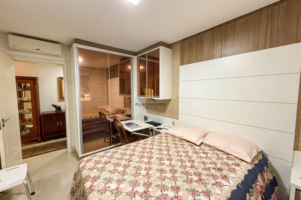 Casa 4 dormitórios no bairro Estância Velha