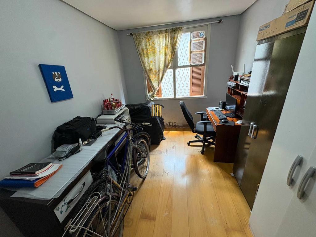 Apartamento 3 dormitórios no bairro Glória