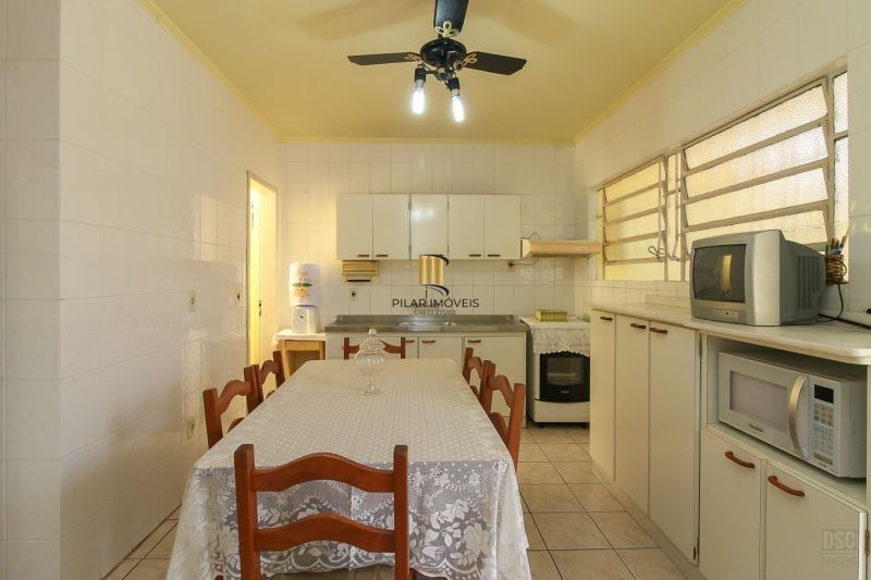 Casa 7 dormitórios no bairro Nonoai