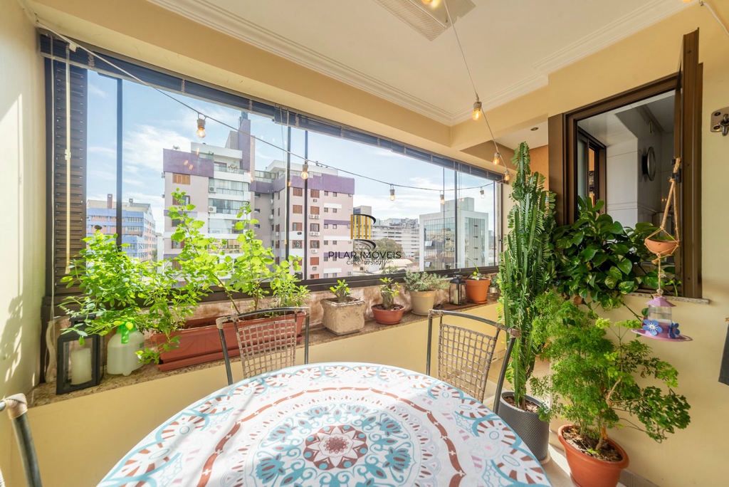 Apartamento 2 dormitórios no bairro Menino Deus
