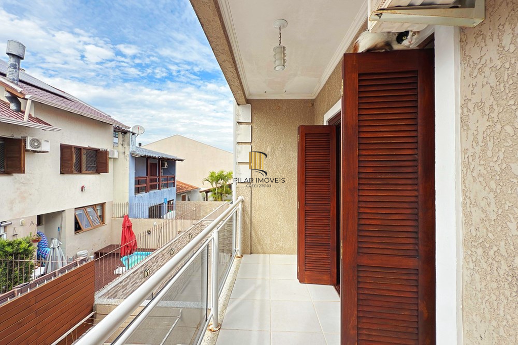 Casa de Condomínio 3 dormitórios no bairro Hípica