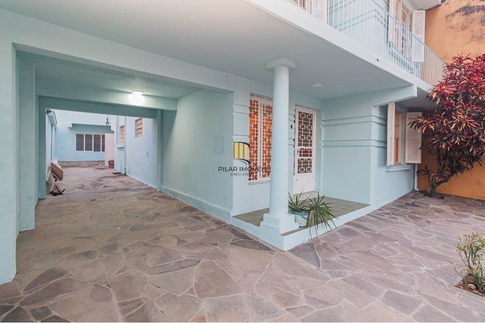 Casa 6 dormitórios no bairro Santana - Pilar Imóveis