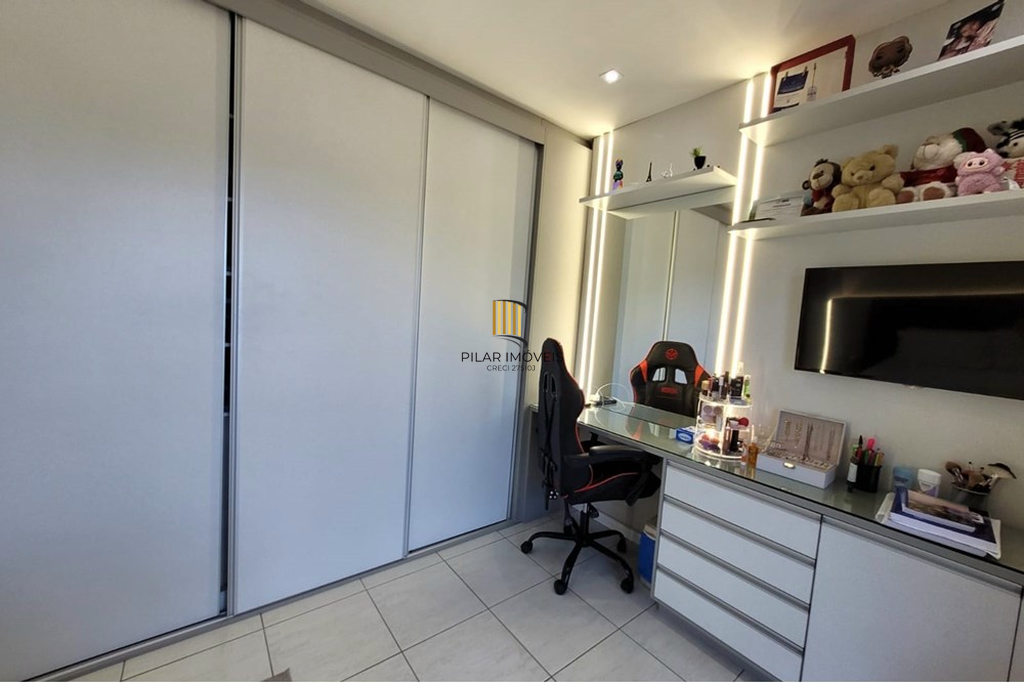 Casa 3 dormitórios no bairro Santa Isabel