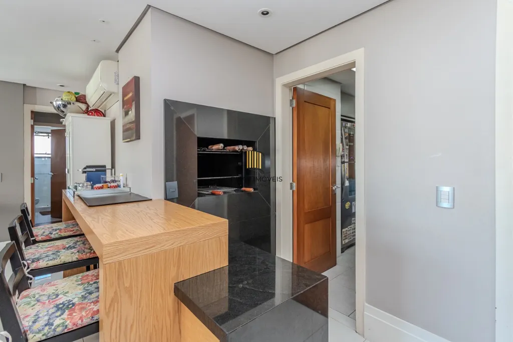 Apartamento 3 dormitórios no bairro Petrópolis