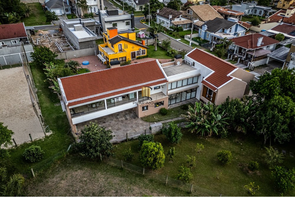 Casa de Condomínio 5 dormitórios no bairro São Lucas