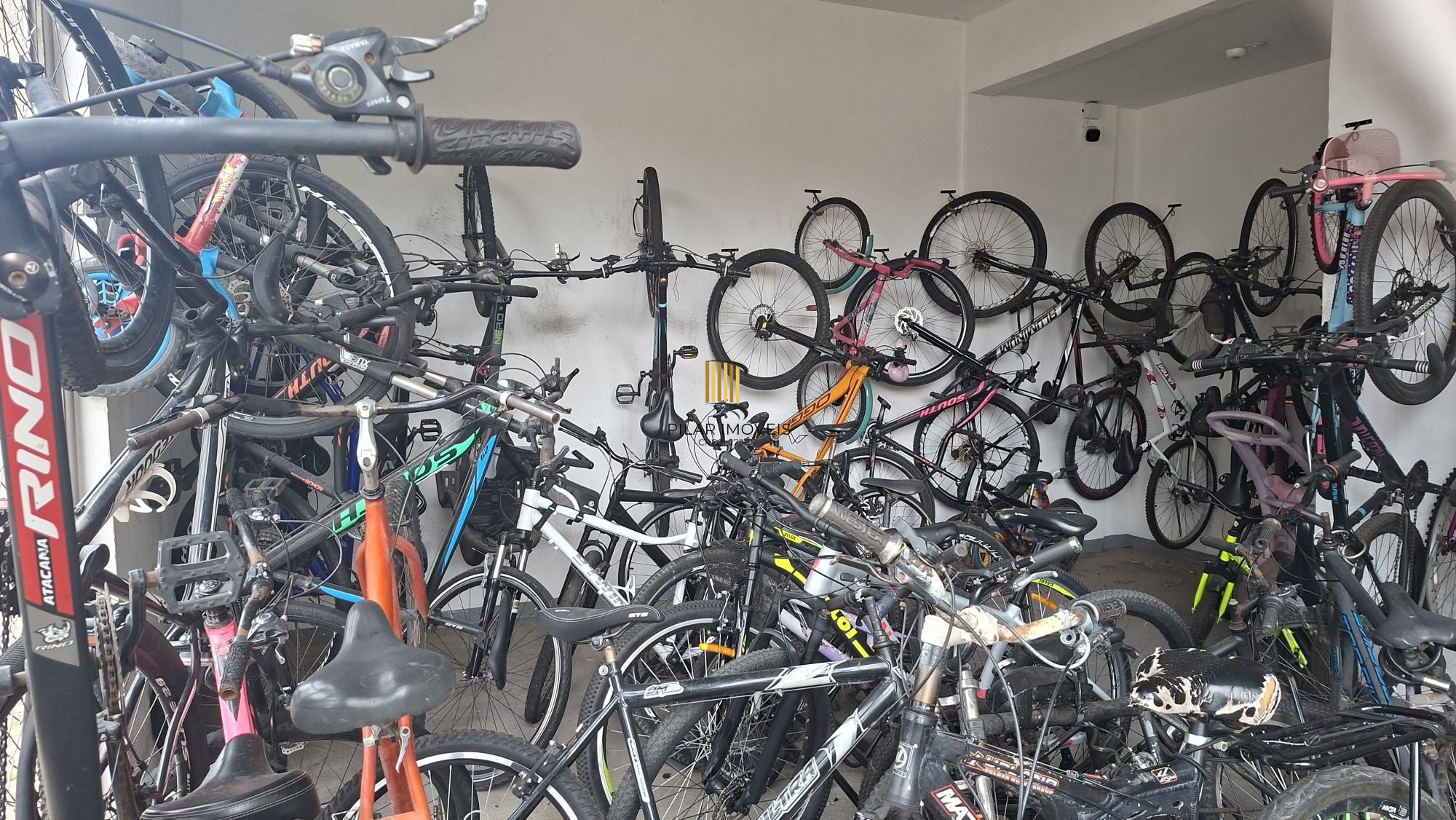 Apto 3 Dormitórios, sendo 01 suíte, 01 vaga, vista definitiva, Bairro Humaitá