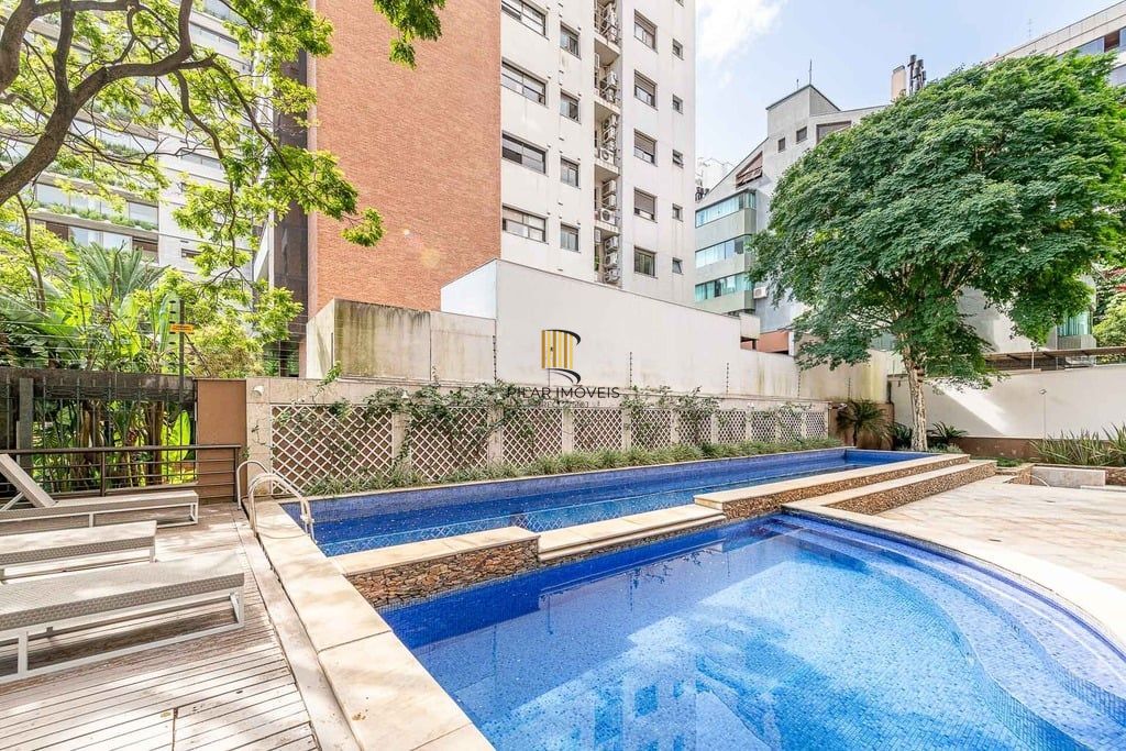 Apartamento 4 dormitórios no bairro Bela Vista