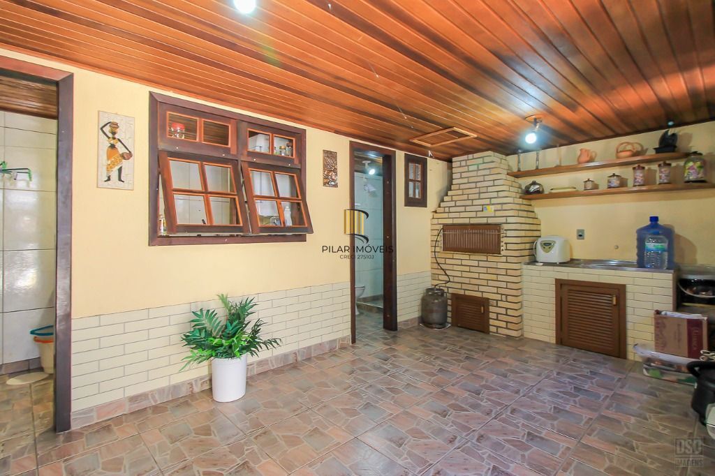 Casa 3 dormitórios no bairro Cavalhada