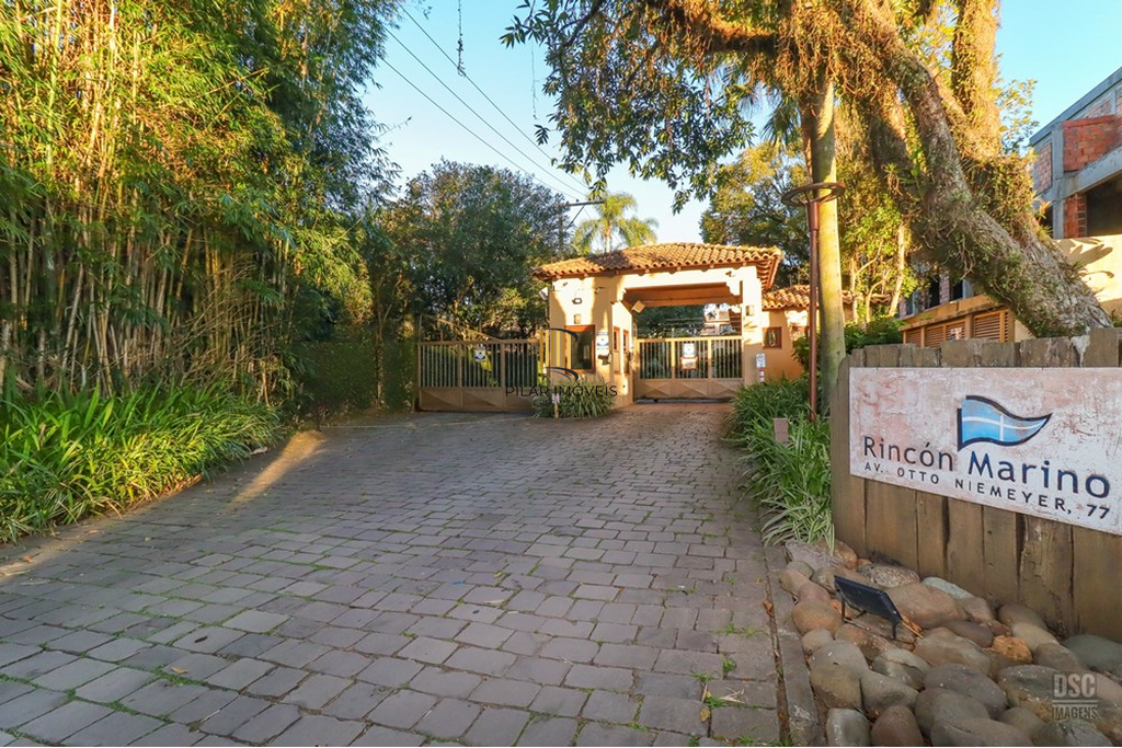 Casa de Condomínio 4 dormitórios no bairro Tristeza