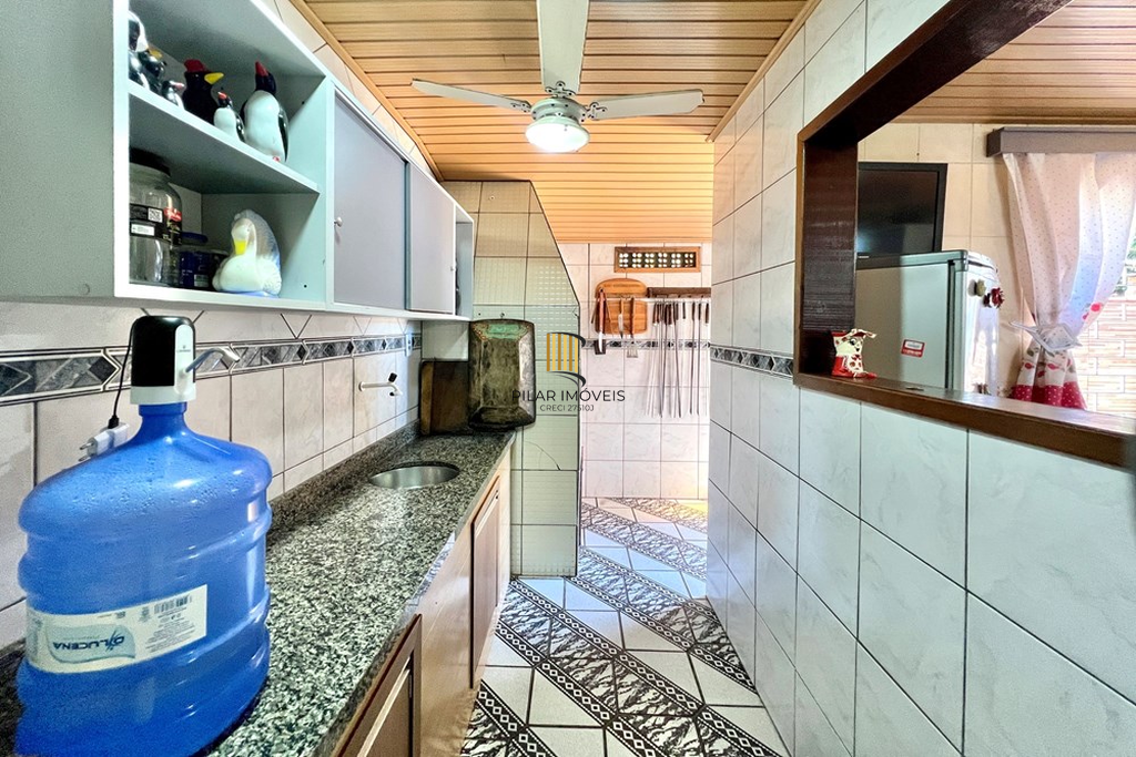 Casa 4 dormitórios no bairro Estância Velha