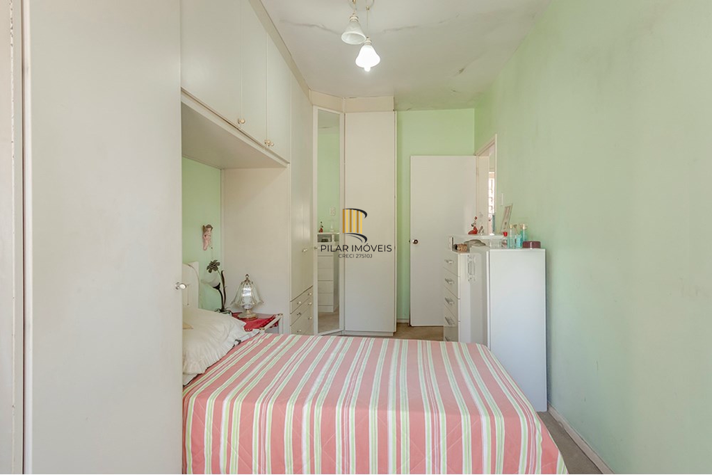 Casa 3 dormitórios no bairro Menino Deus