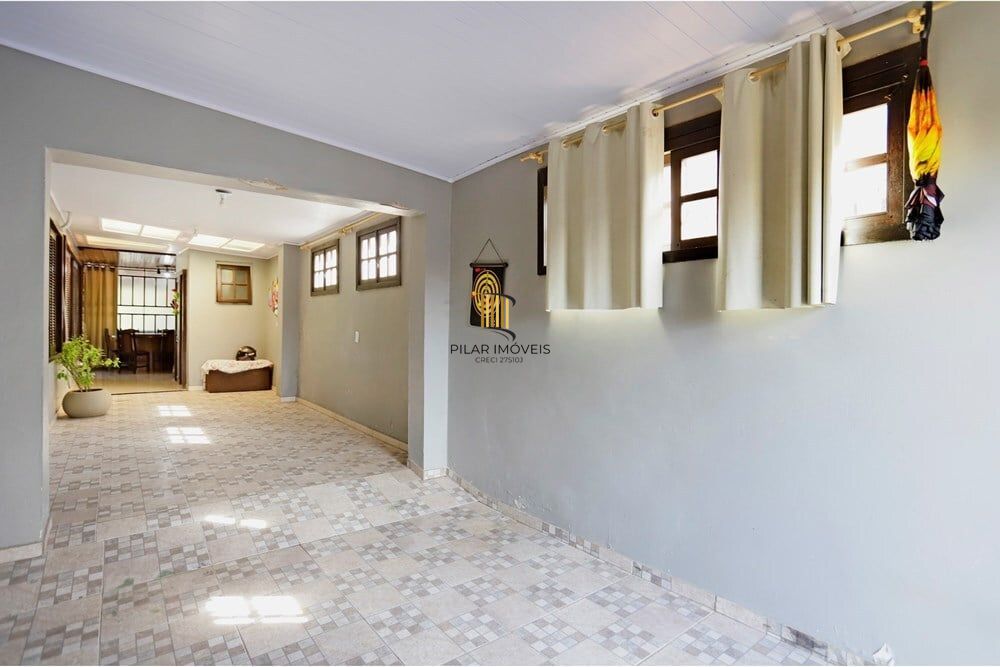 Casa 3 dormitórios no bairro Rubem Berta