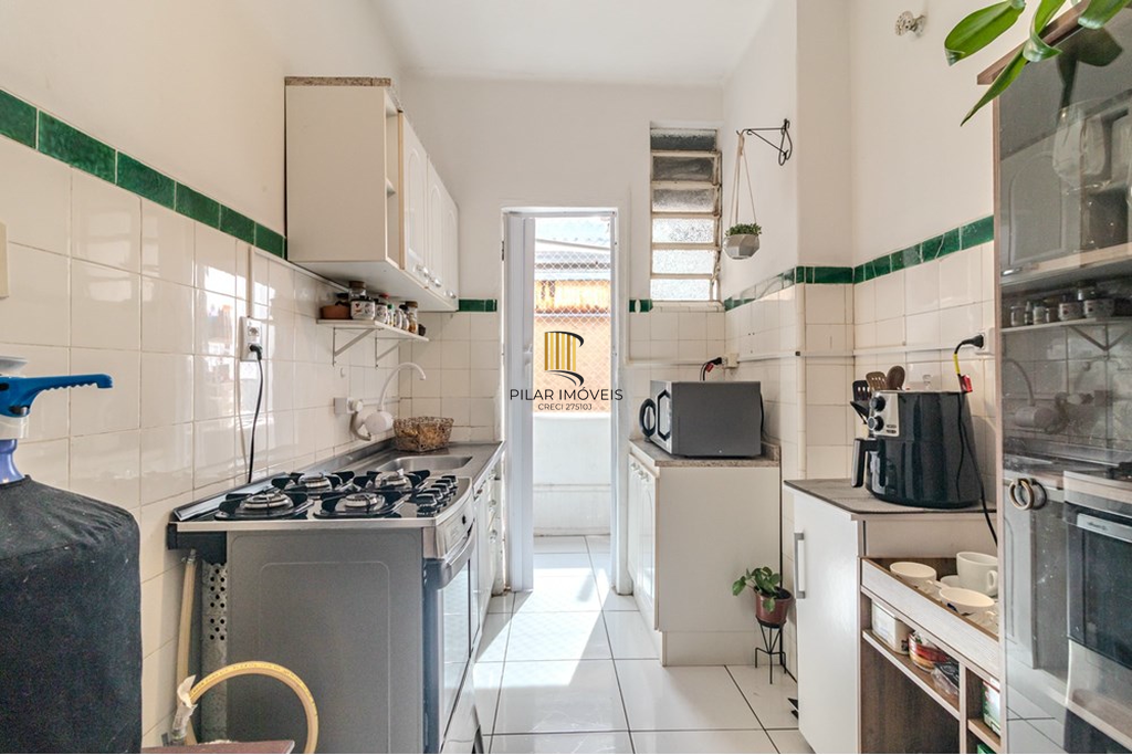 Apartamento 2 dormitórios no bairro Bom Fim