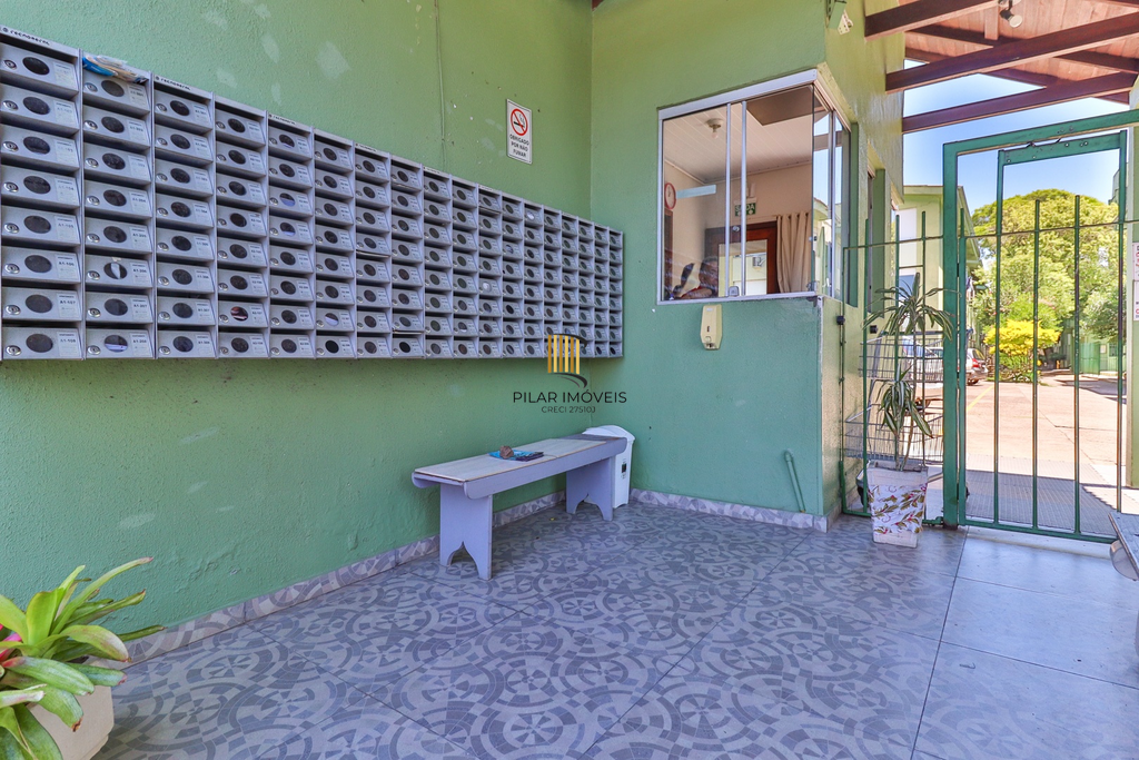 Casa 2 dormitórios no bairro Camaquã