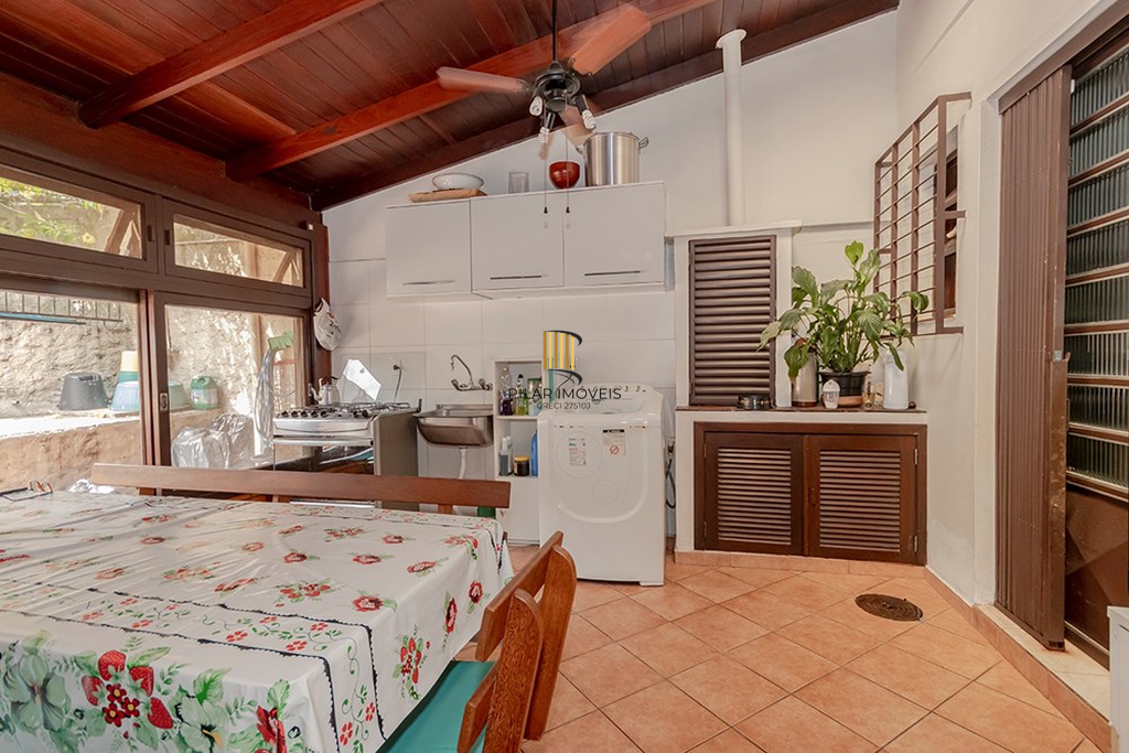 Casa 3 dormitórios no bairro Jardim Itu Sabará