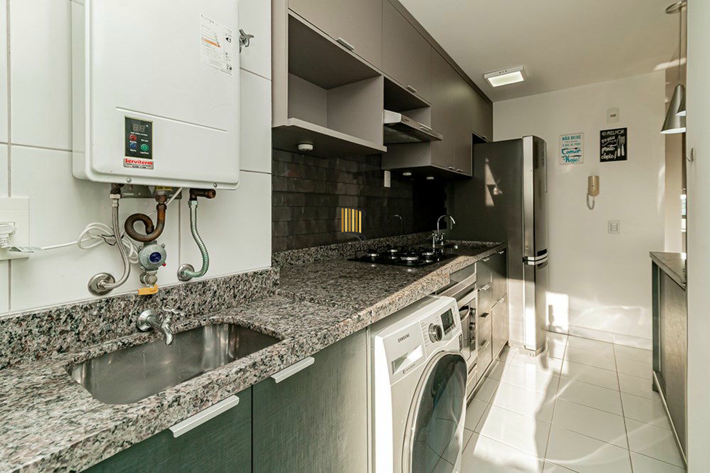 Apartamento 2 dormitórios no bairro Jardim Carvalho